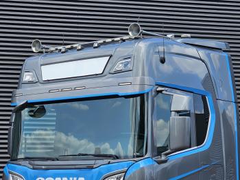 S730 6x2/4 - LIFT - STEERING AXLE / RETARDER / FULL AIR /
